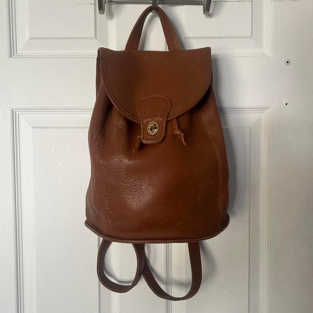 Vintage 1990s Brown Leather Coach Turnlock Bucket Backpack / shoulder bag
